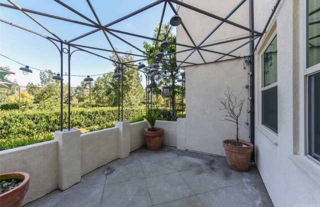 280 Borrego Gallery 4