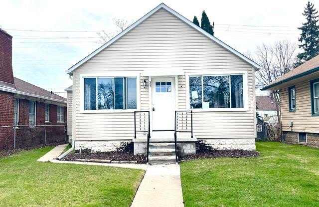 557 WHITE Avenue photos photos