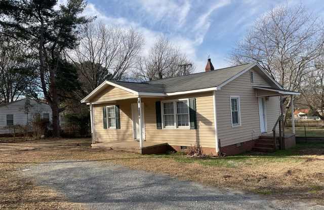 Available Now !! Two bedroom one bath home in Gastonia! photos photos