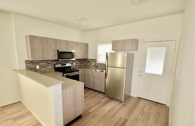 3708 Hawthorne Ave photos photos