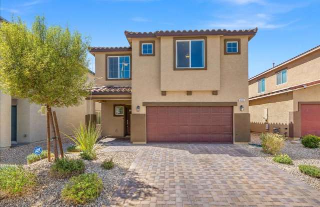 Large 5-Bedroom 3-Bathroom Home in Gated Community! photos photos Large 5-Bedroom 3-Bathroom Home in Gated Community! photos photos