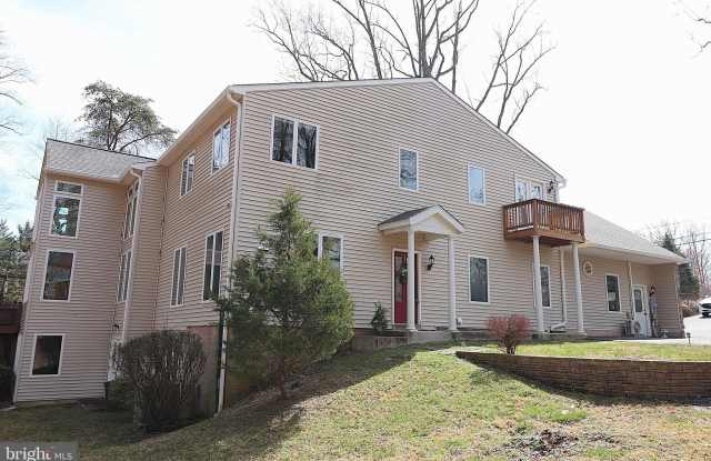 118 QUAINT ACRES Drive photos photos
