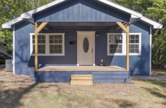 1124 W 6th Ave - 1124 West 6th Avenue, Corsicana, TX 75110