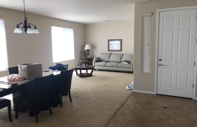 20257 N 260TH Drive Gallery 2