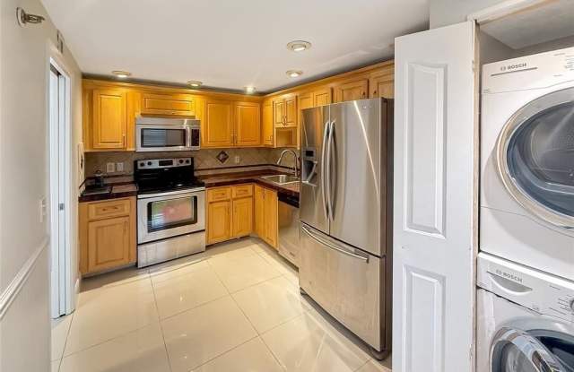 3520 Oaks Way photos photos