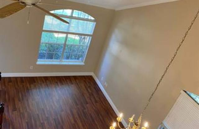 4300 Palmdale Drive Gallery 4