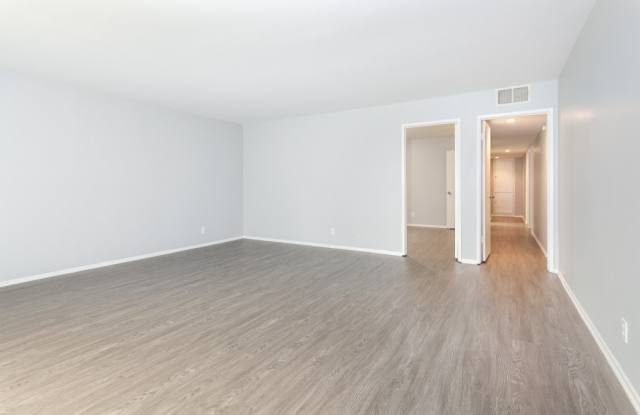 706 E Tujunga Ave. Gallery 2