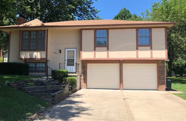 627 Ida St photos photos