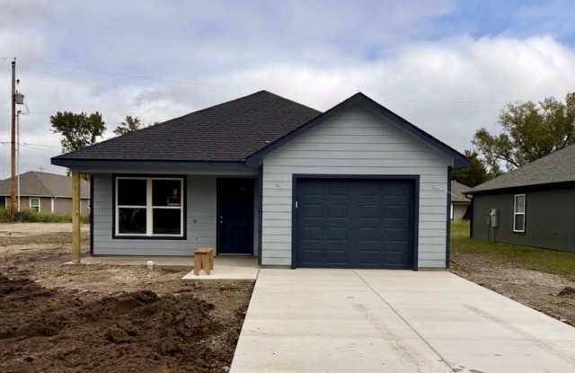 Brand New Construction! 3 Bed 2 Bath Home Available mid-October Gallery 1