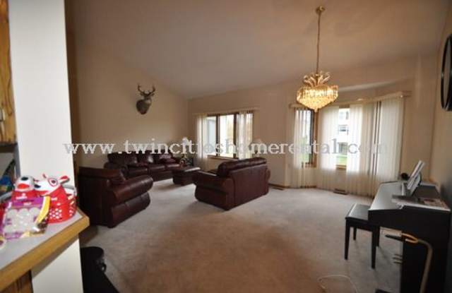 1354 152nd Ln NW Gallery 4