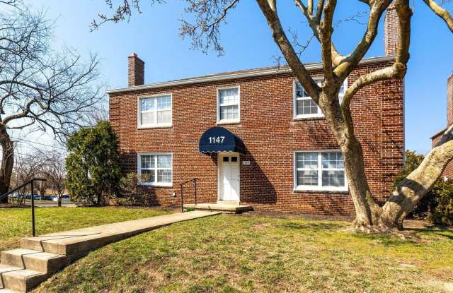 1147 S Cassingham Road photos photos