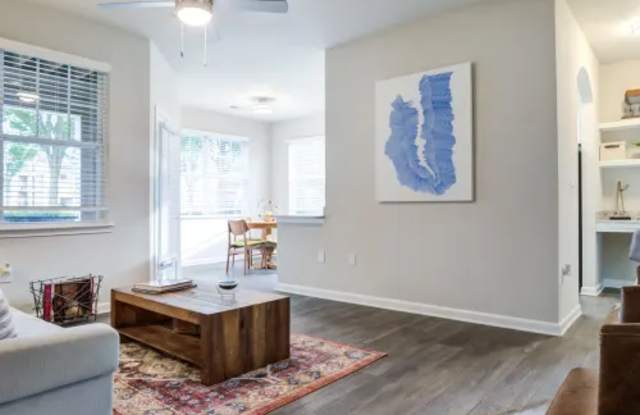 North Hills at Town Center Gallery 3