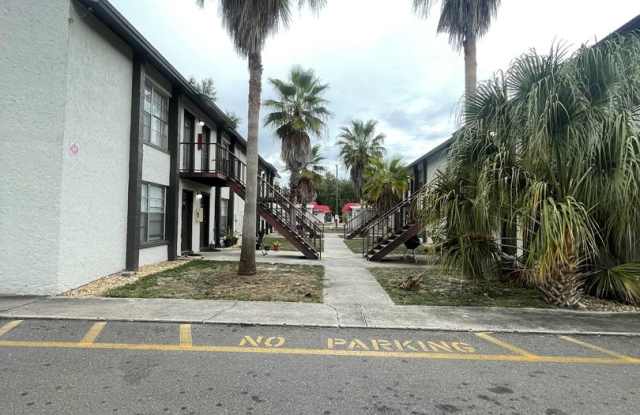 Baywatch Apartments- Five Minutes Driving from USF Gallery 3