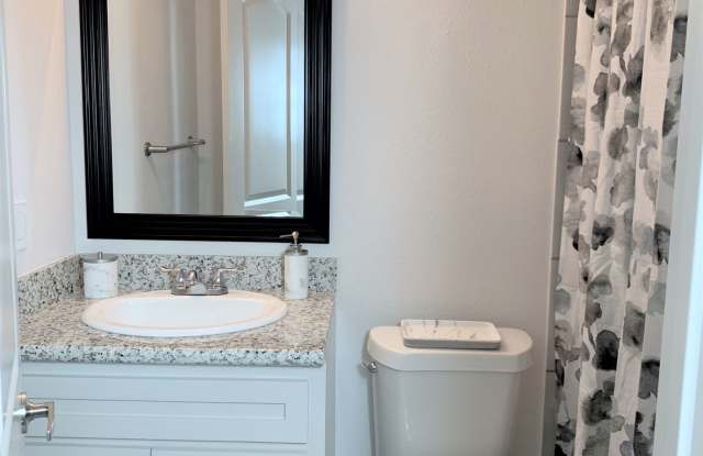 Broadway Apartments Gallery 3