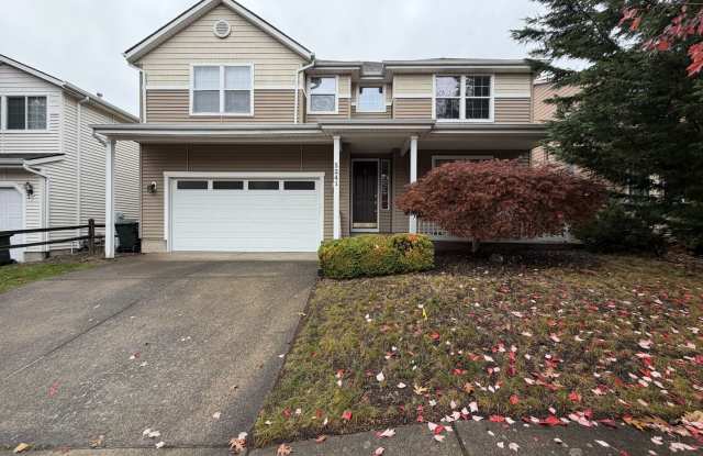 Spacious Bethany Craftsman Home with 3 Bedrooms, Bonus Loft, Granite Kitchen & Green Space Views Gallery 1