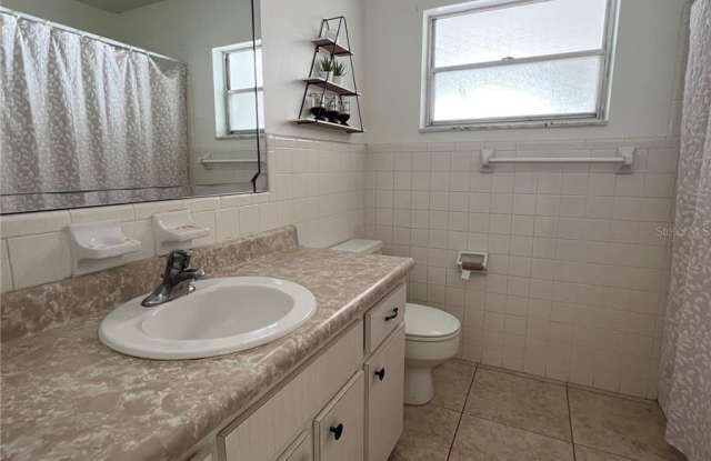 1238 WOODMERE DR Gallery 3