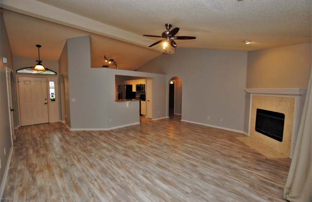 1968 HOVINGTON CIR W Gallery 3