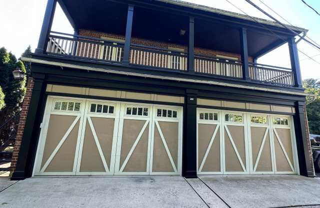 130 FLOWER LANE photos photos