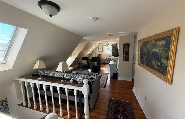 28 Calvert Street Gallery 4