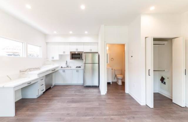 127 N Reno #1 Gallery 3
