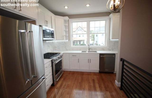 110 Main St. photos photos