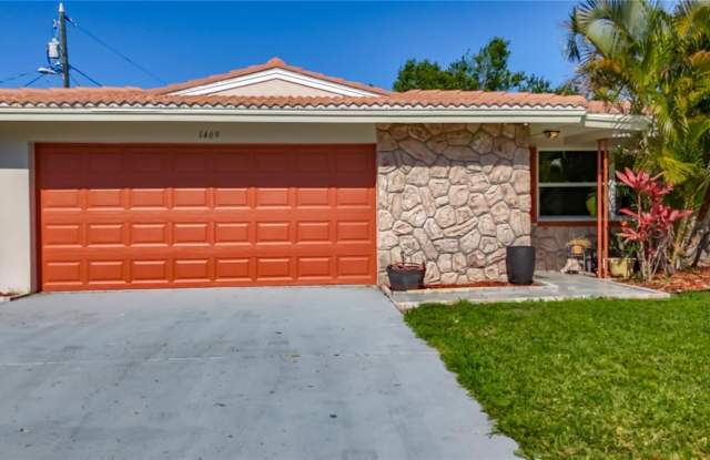 1469 S HILLCREST AVENUE photos photos