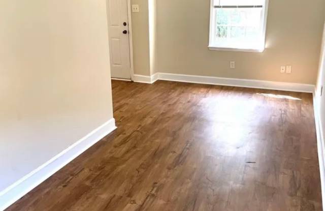 Townhome Living, Apartment Price | 1 Month Free on 1BR Gallery 4