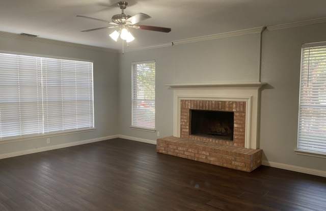 614 STONEWAY DR Gallery 4