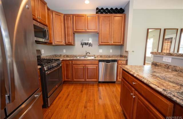 4203 Arthur Court Gallery 3