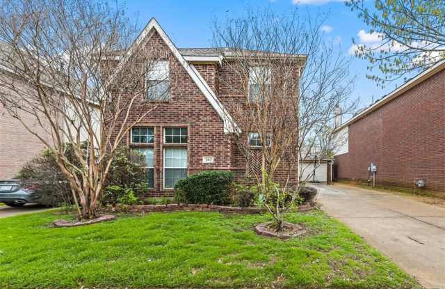 203 Patriot Lane Gallery 2