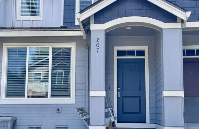 West Townhome Near Downtown Vancouver photos photos