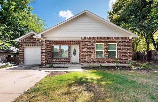 3705 Spencer Street photos photos