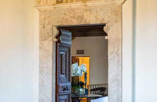 1120 LA COLLINA Drive Gallery 4