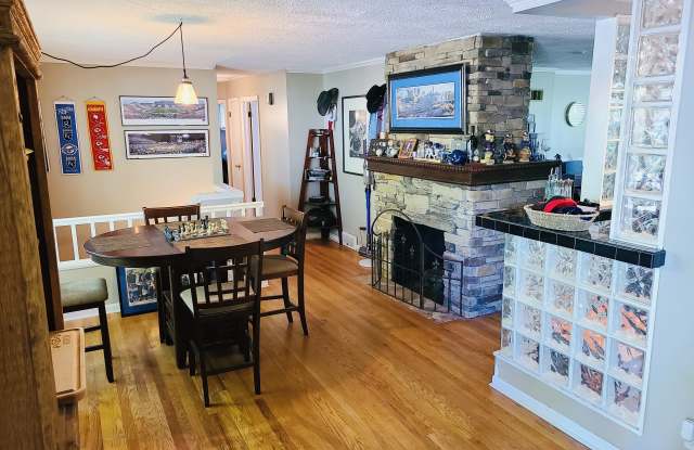 5711 W 78th Ter Gallery 4