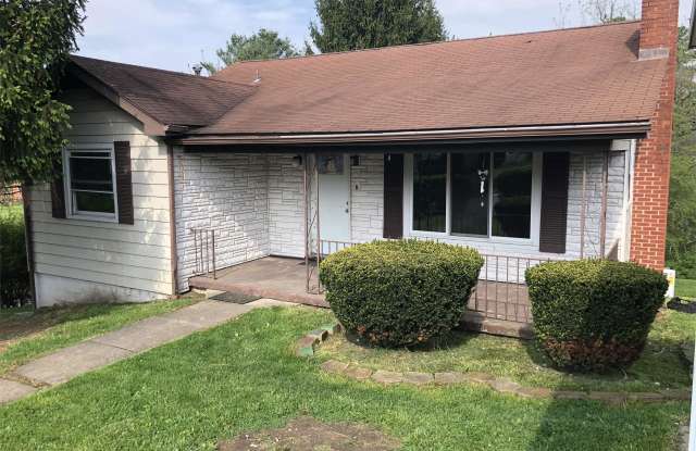 100 Lauren Avenue photos photos