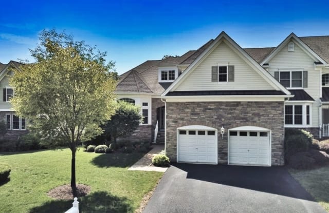 48 BAXTER LN - 48 Baxter Ln, Essex County, NJ 07052