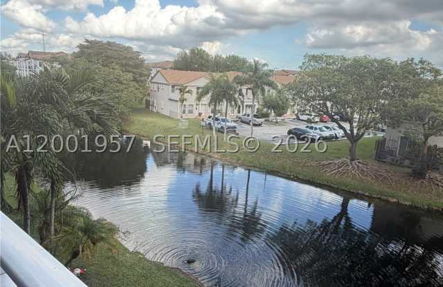9375 Fontainebleau Blvd - 9375 Fontainebleau Boulevard, Fountainebleau, FL 33172