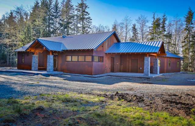 Private, Custom Home in Greenbank! photos photos
