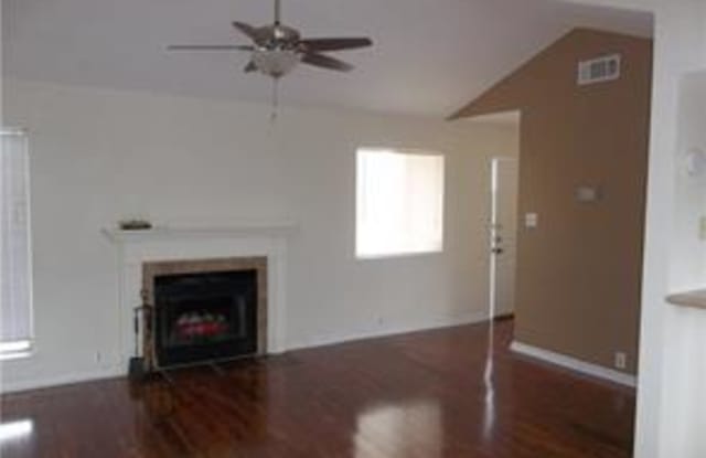 6810 Deaton Hill # 302 Gallery 4