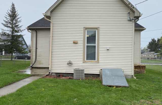 658 Christian Avenue Gallery 2