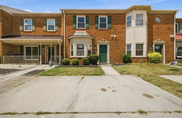 748 Creekside Crescent - 1 Gallery 1