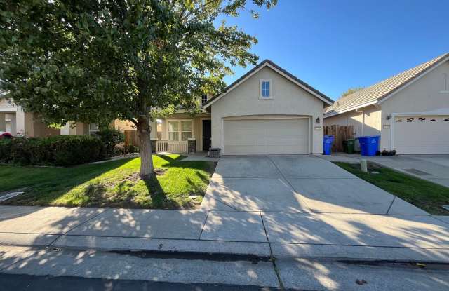 4 Bed | 2 Bath | 1659SF | Tenant Pays $195 monthly for WS - 10058 Van Brocklin Way, Elk Grove, CA 95757