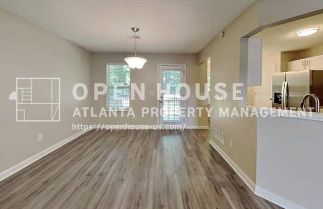1732 English Ivey Lane Gallery 4