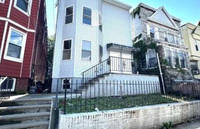 149 Myrtle Ave photos photos