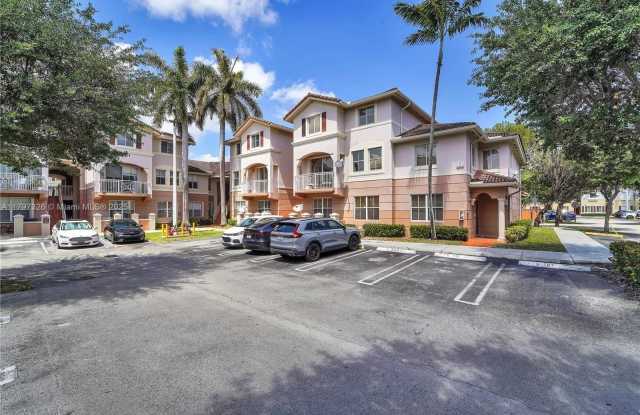8858 W Flagler St photos photos