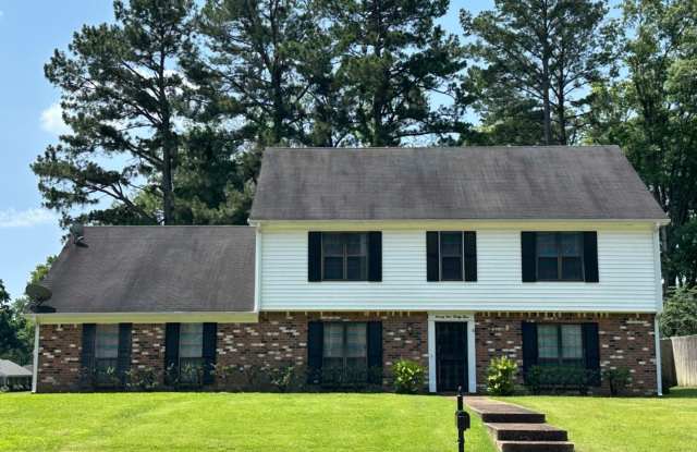 Newly Renovated 4 BR/2.5 BA in the Heart of Germantown photos photos