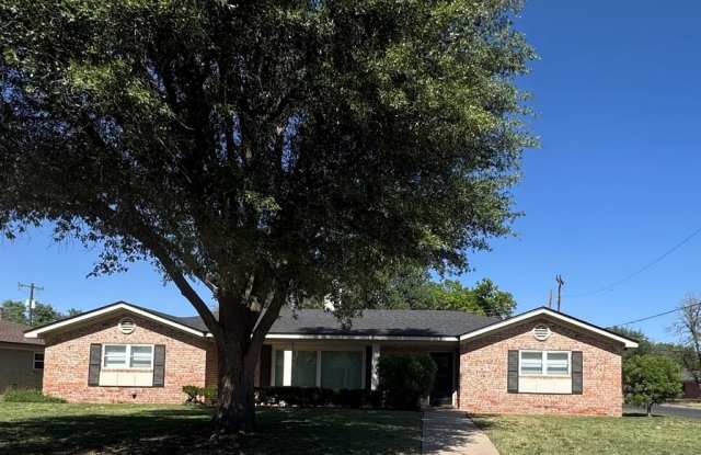3300 Durant Dr photos photos