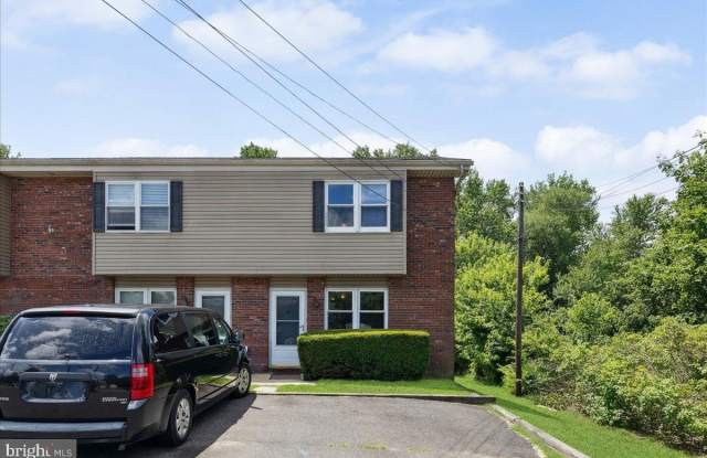 1123 ALMOND ROAD photos photos