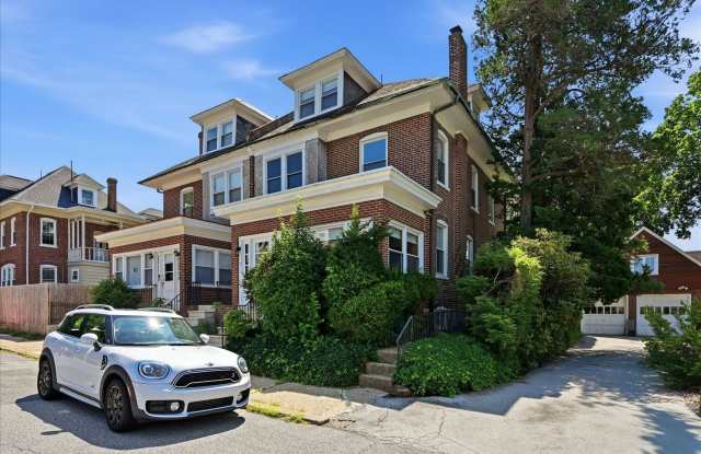 Updated 1 Bed by Brandywine photos photos
