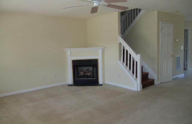 1769 Forest Side Ln Gallery 2